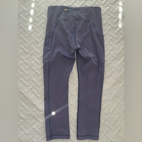 Lululemon Blue Activewear Leggings - Picture 6 of 7